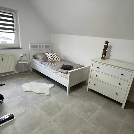 95qm Grosse, Komfortable 3 Ferien- & Dienstwohnung Apartament