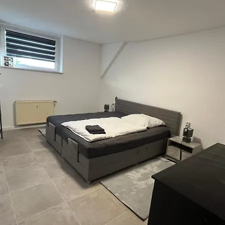 Apartament 95qm Grosse, Komfortable 3 Ferien- & Dienstwohnung *